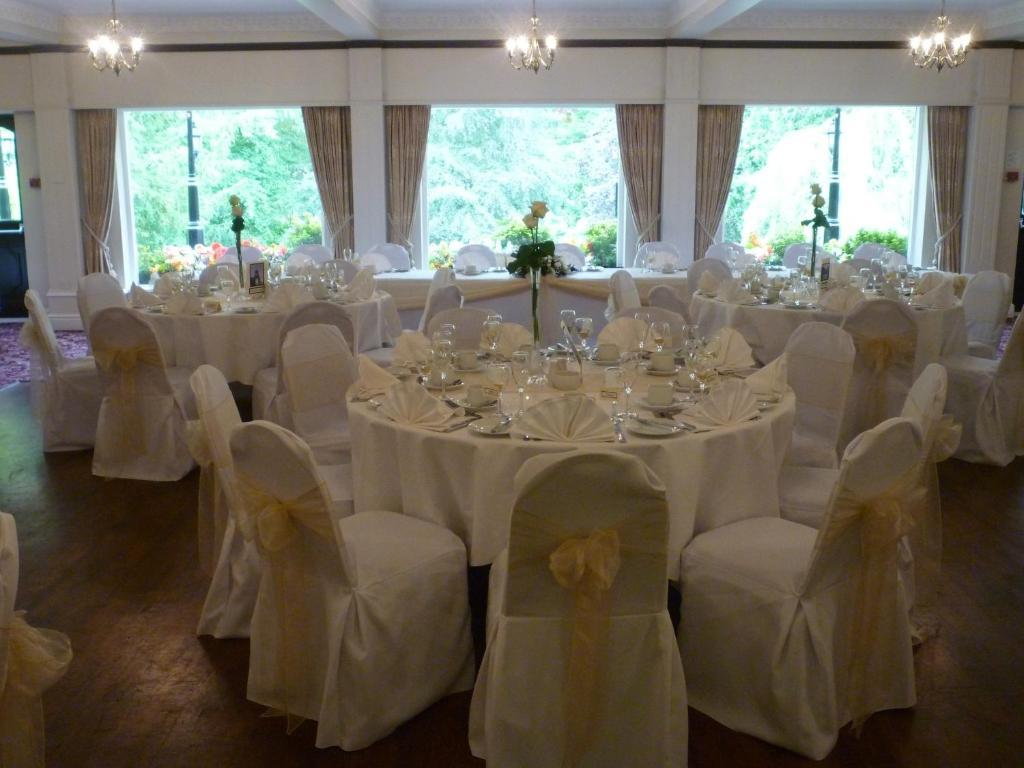 Deanwater Hotel Wilmslow Eksteriør bilde