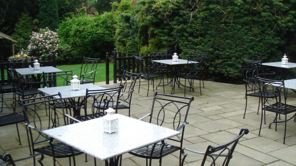 Deanwater Hotel Wilmslow Eksteriør bilde